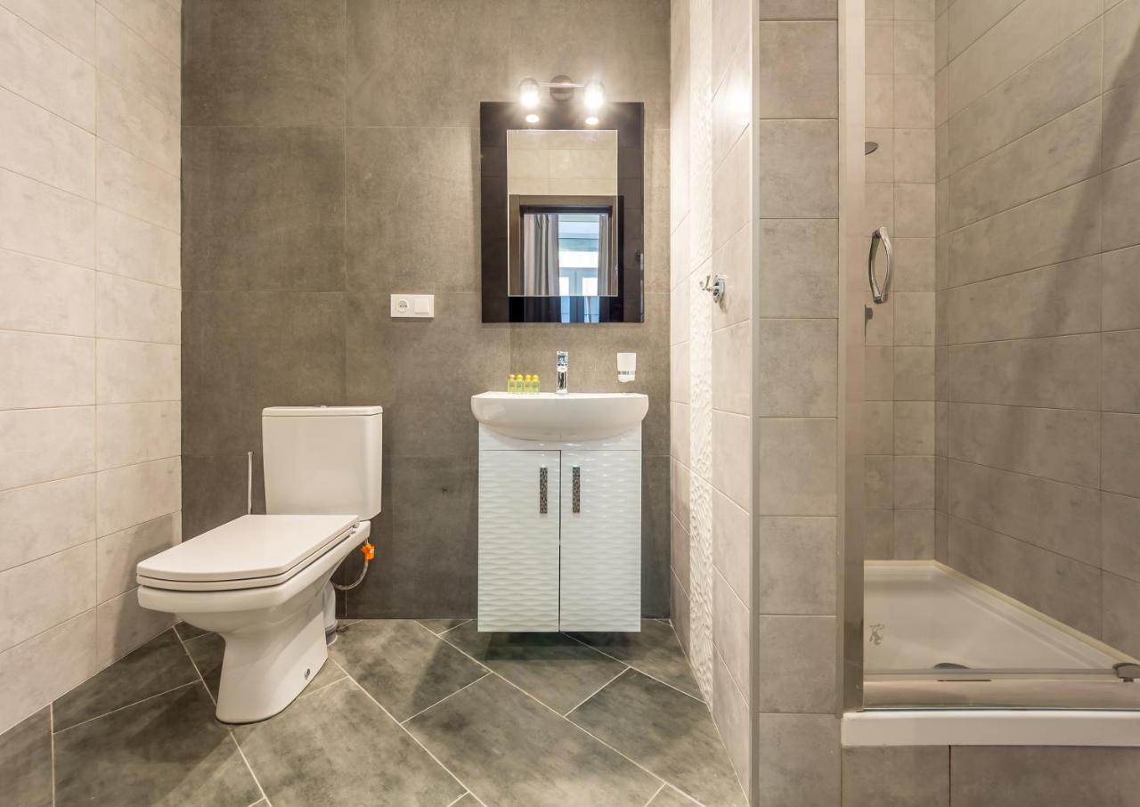 Apartments On Lysenka 3 Near Golden Gate Kyiv Exterior photo